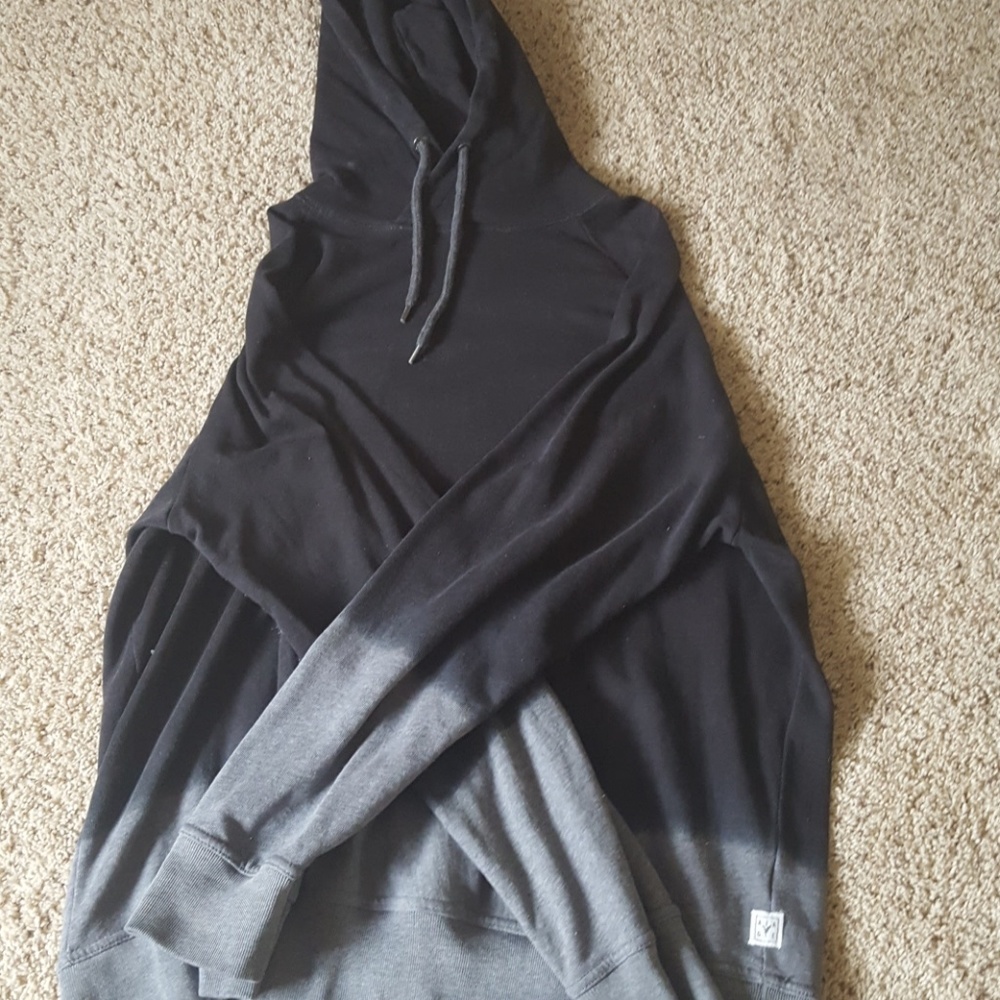 Black and gray sweatshirt